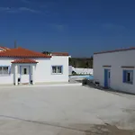 Üdülőpark Aldeia Na - Vale Furado *