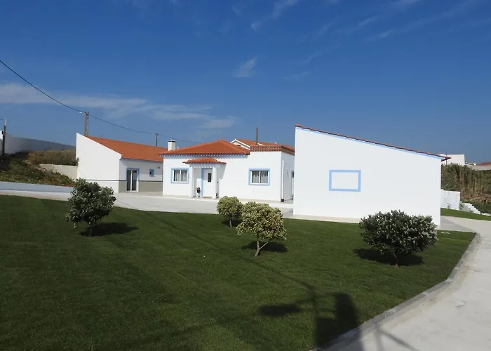 Aldeamento Turístico Aldeia Na - Vale Furado