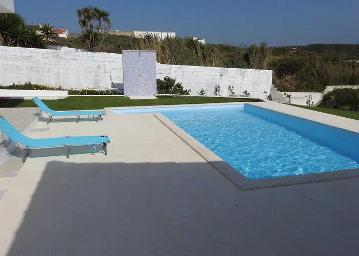 Aldeia Na - Vale Furado Aldeamento Turístico Pataias