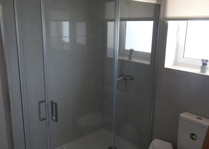 Aldeamento Turístico Aldeia Na - Vale Furado *