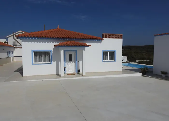 Aldeia Na - Vale Furado Aldeamento Turístico *